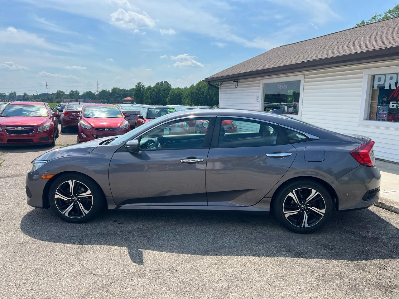Honda Civic Touring Sedan CVT 2016
