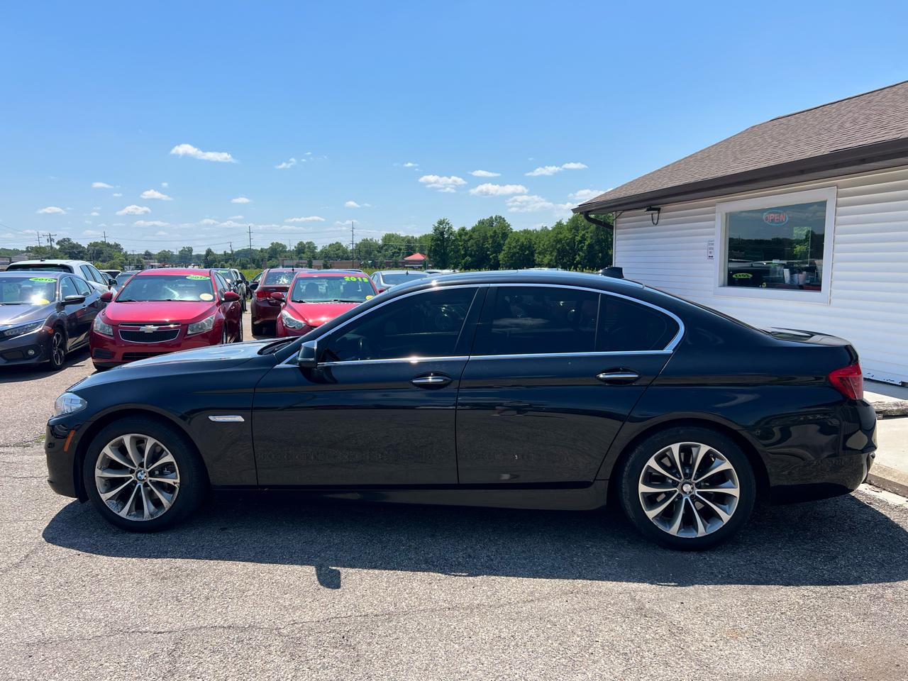BMW 5-Series 528i xDrive 2016