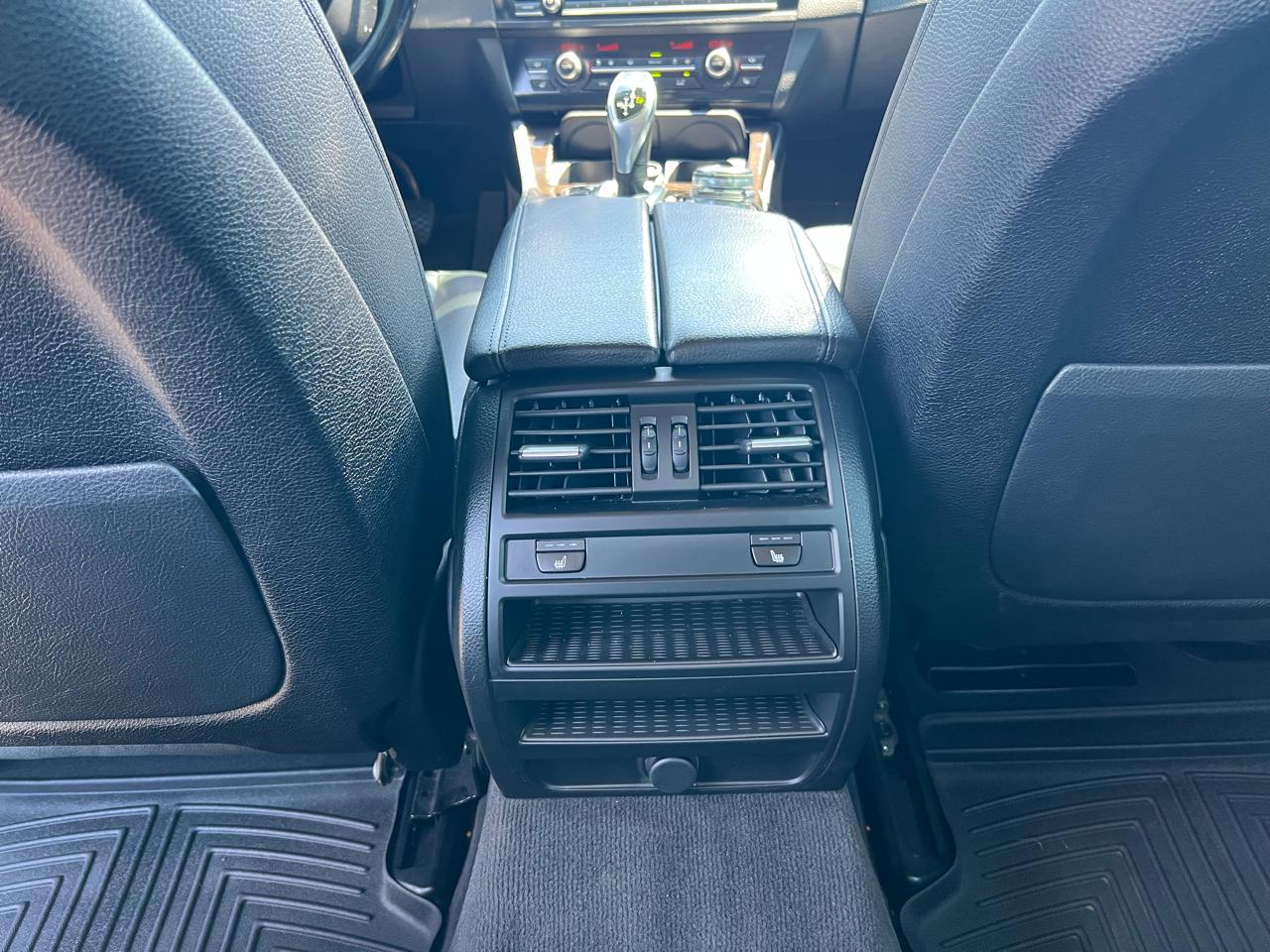 BMW 5-Series 528i xDrive 2016