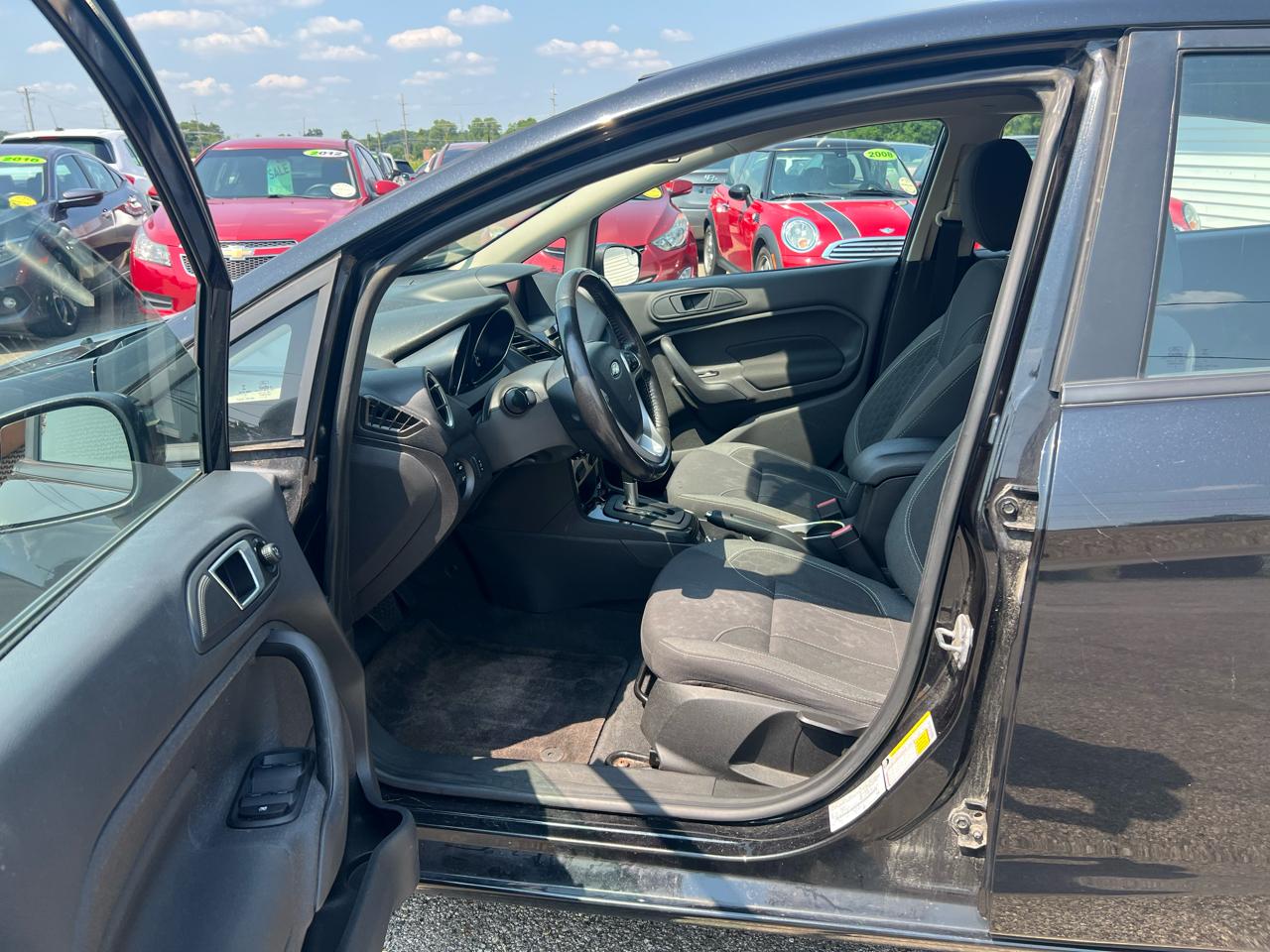 Ford Fiesta SE Sedan 2014