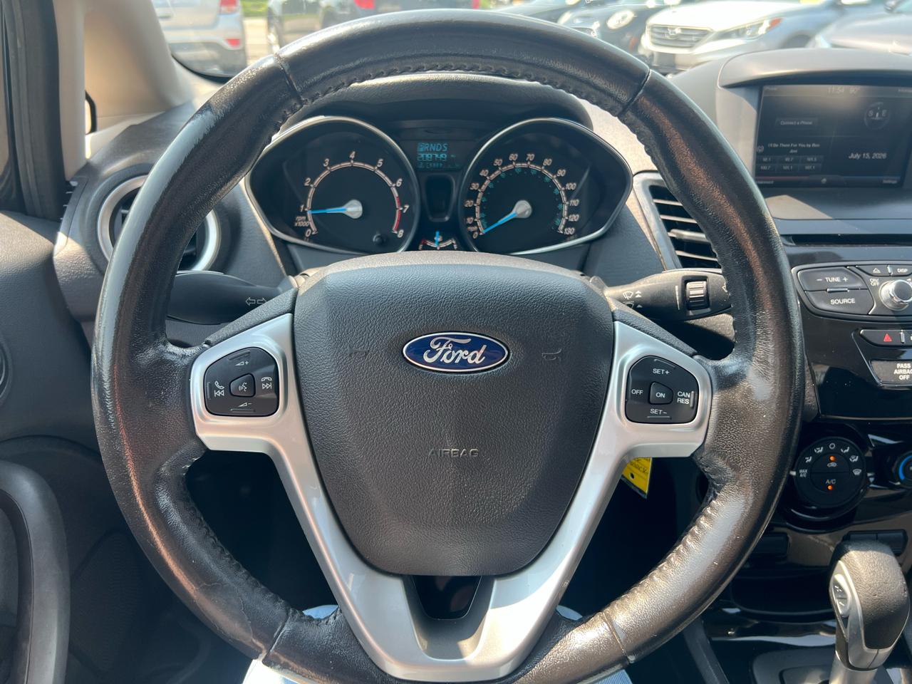 Ford Fiesta SE Sedan 2014