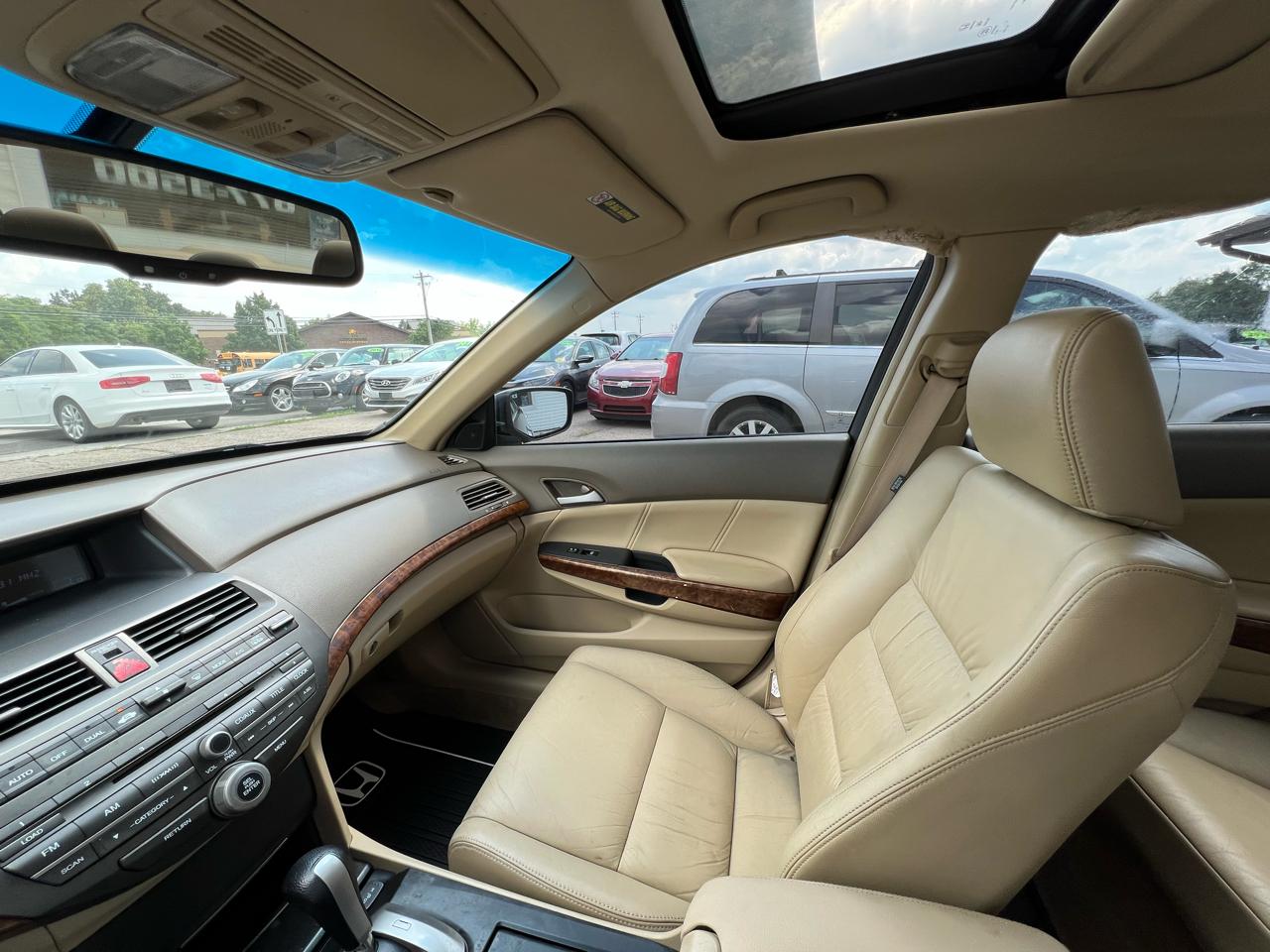 Honda Accord EX-L V-6 Sedan AT 2009
