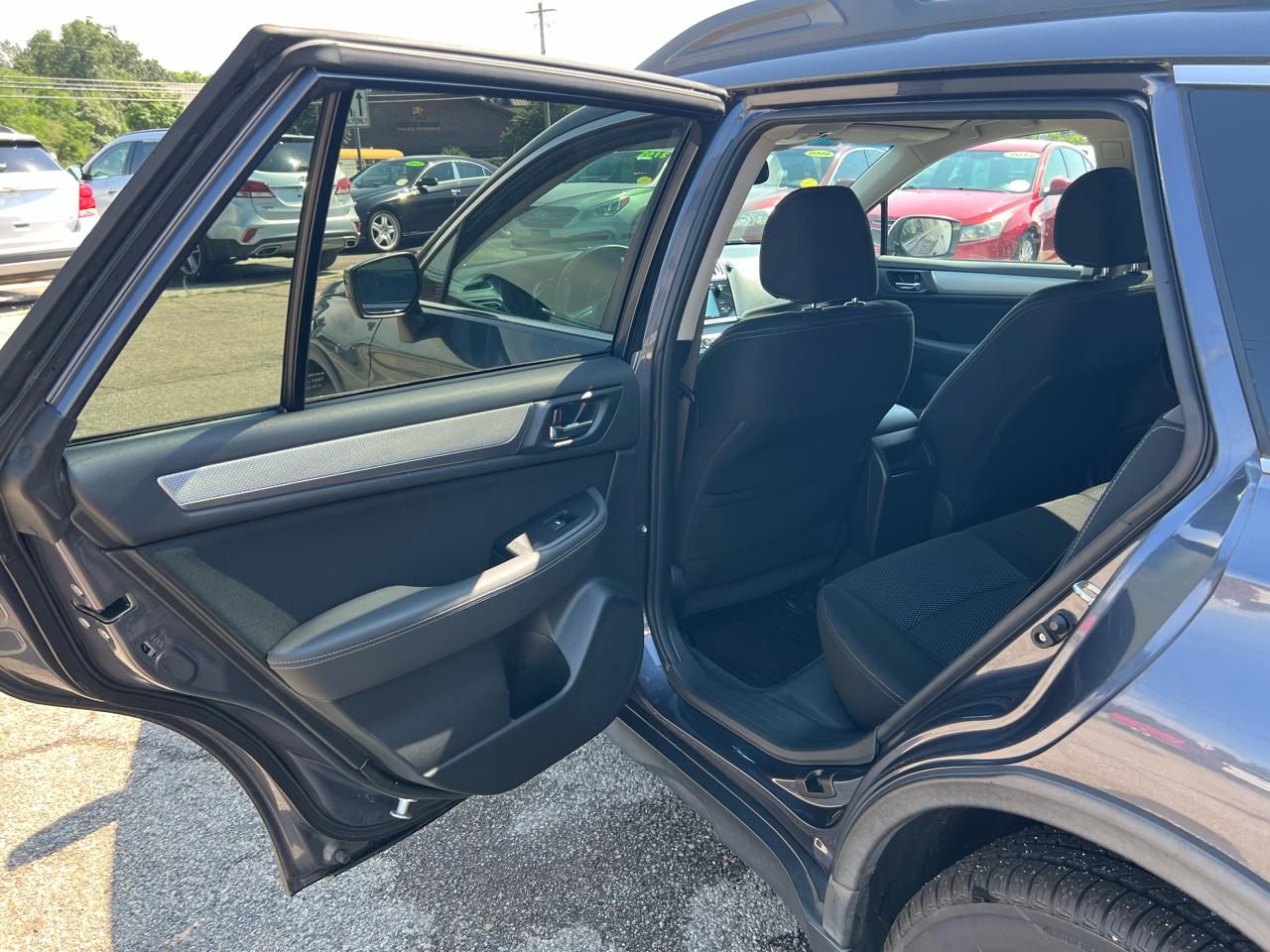Subaru Outback 2.5i Premium 2015