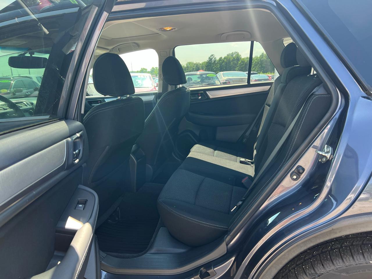Subaru Outback 2.5i Premium 2015