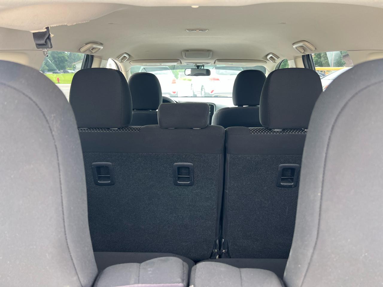 Mitsubishi Outlander ES 2WD 2018