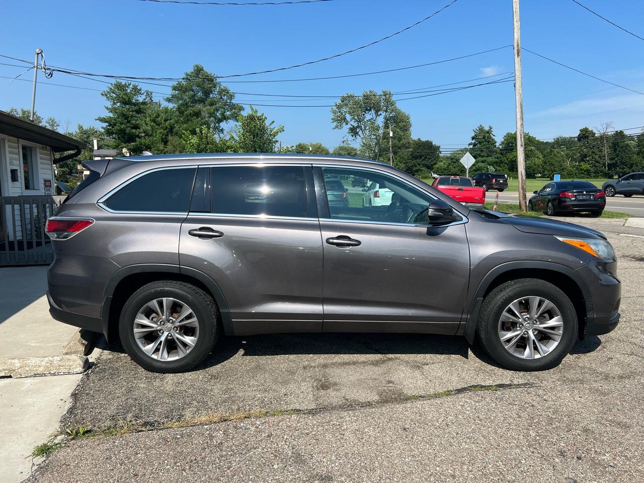 Toyota Highlander XLE AWD V6 2015