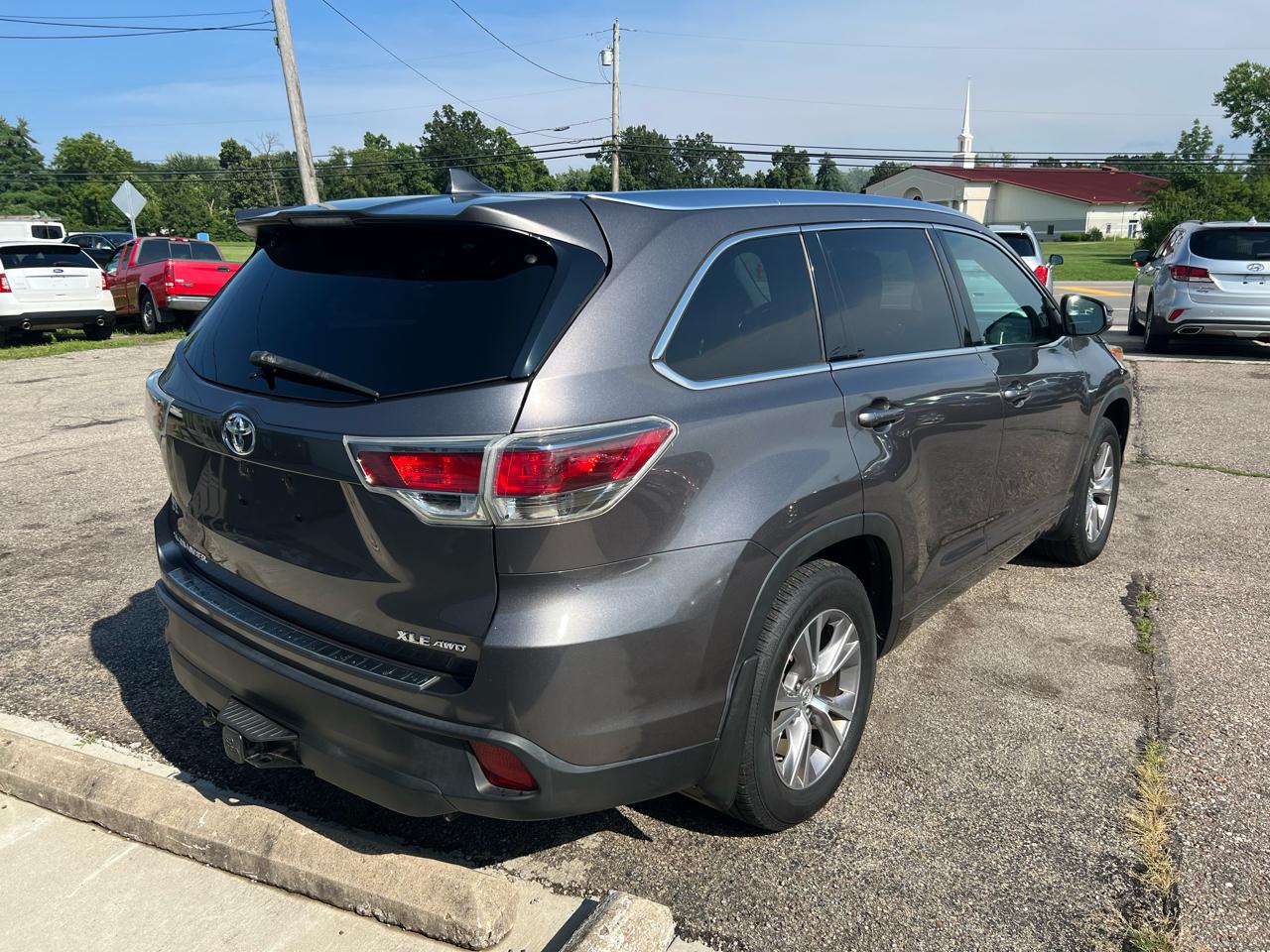 Toyota Highlander XLE AWD V6 2015