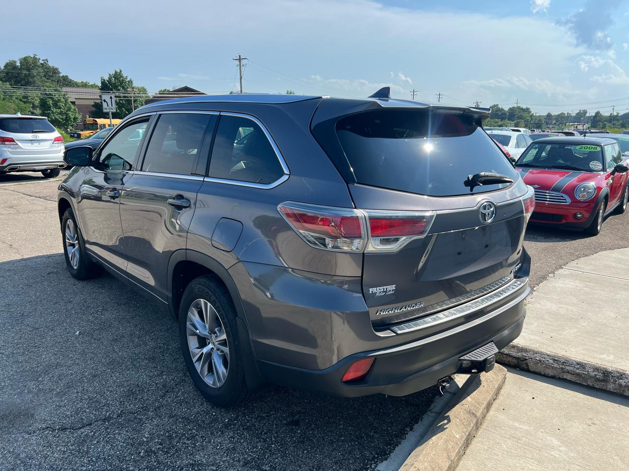 Toyota Highlander XLE AWD V6 2015