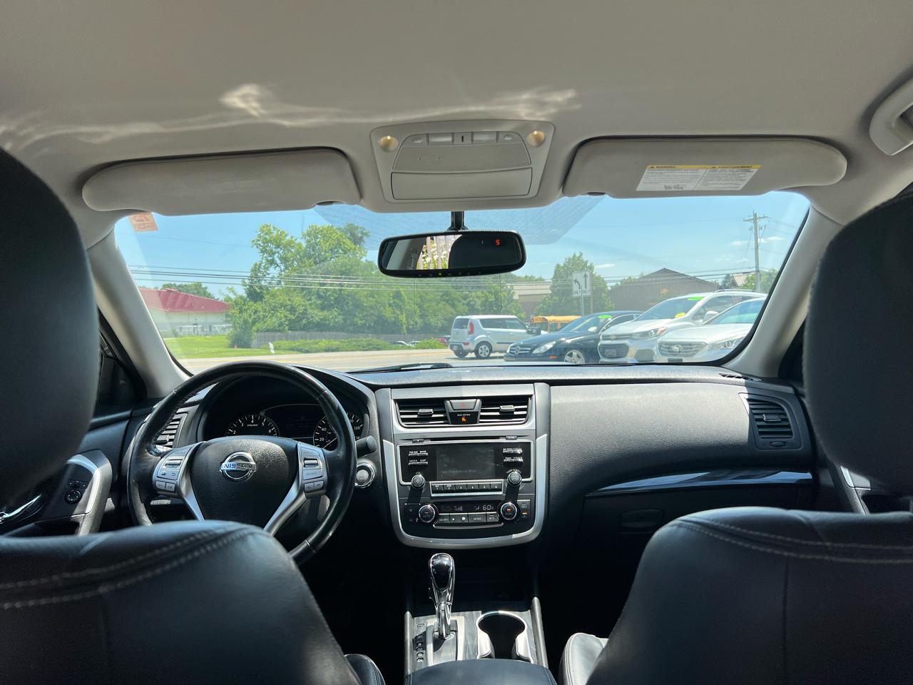 Nissan Altima 2.5 SR 2016