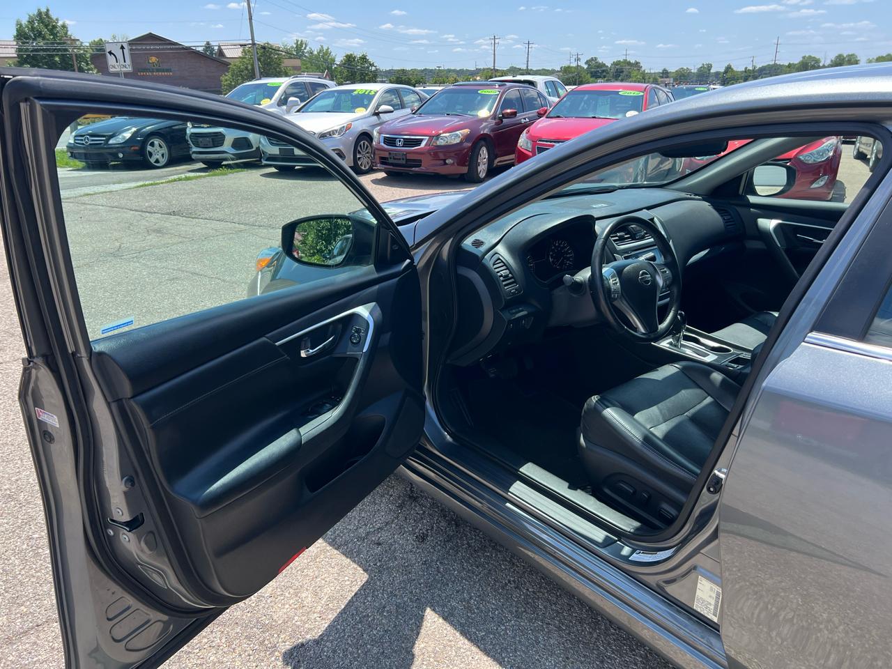 Nissan Altima 2.5 SR 2016