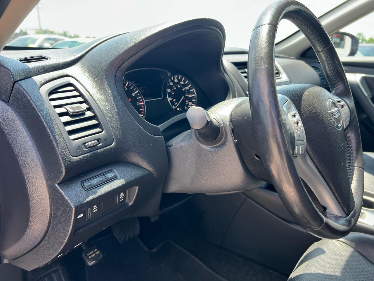 Nissan Altima 2.5 SR 2016