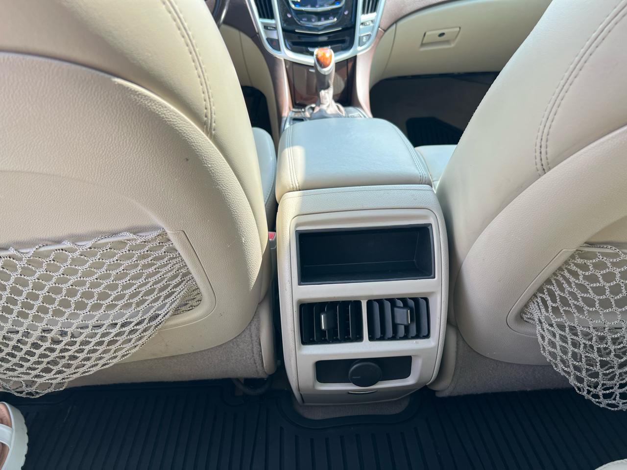 Cadillac SRX Luxury Collection FWD 2015