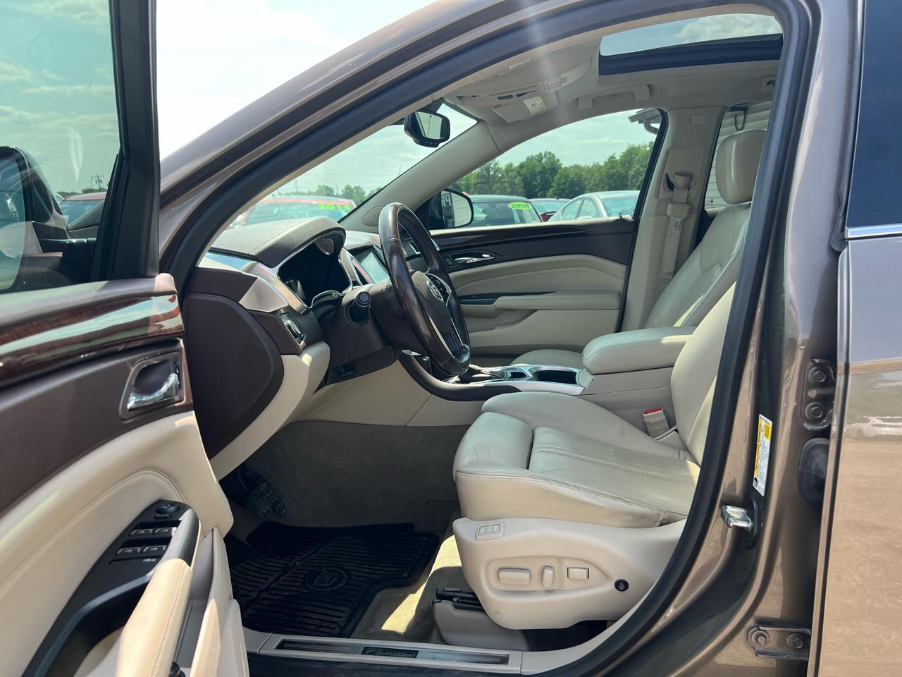 Cadillac SRX Luxury Collection FWD 2015