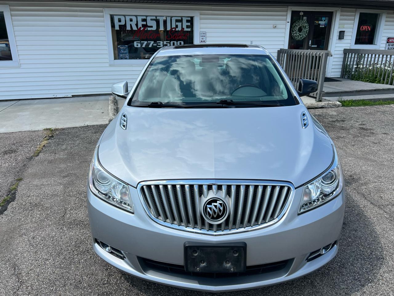 Buick LaCrosse Touring 2012