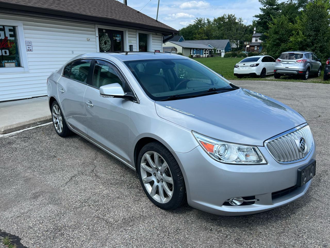 Buick LaCrosse Touring 2012