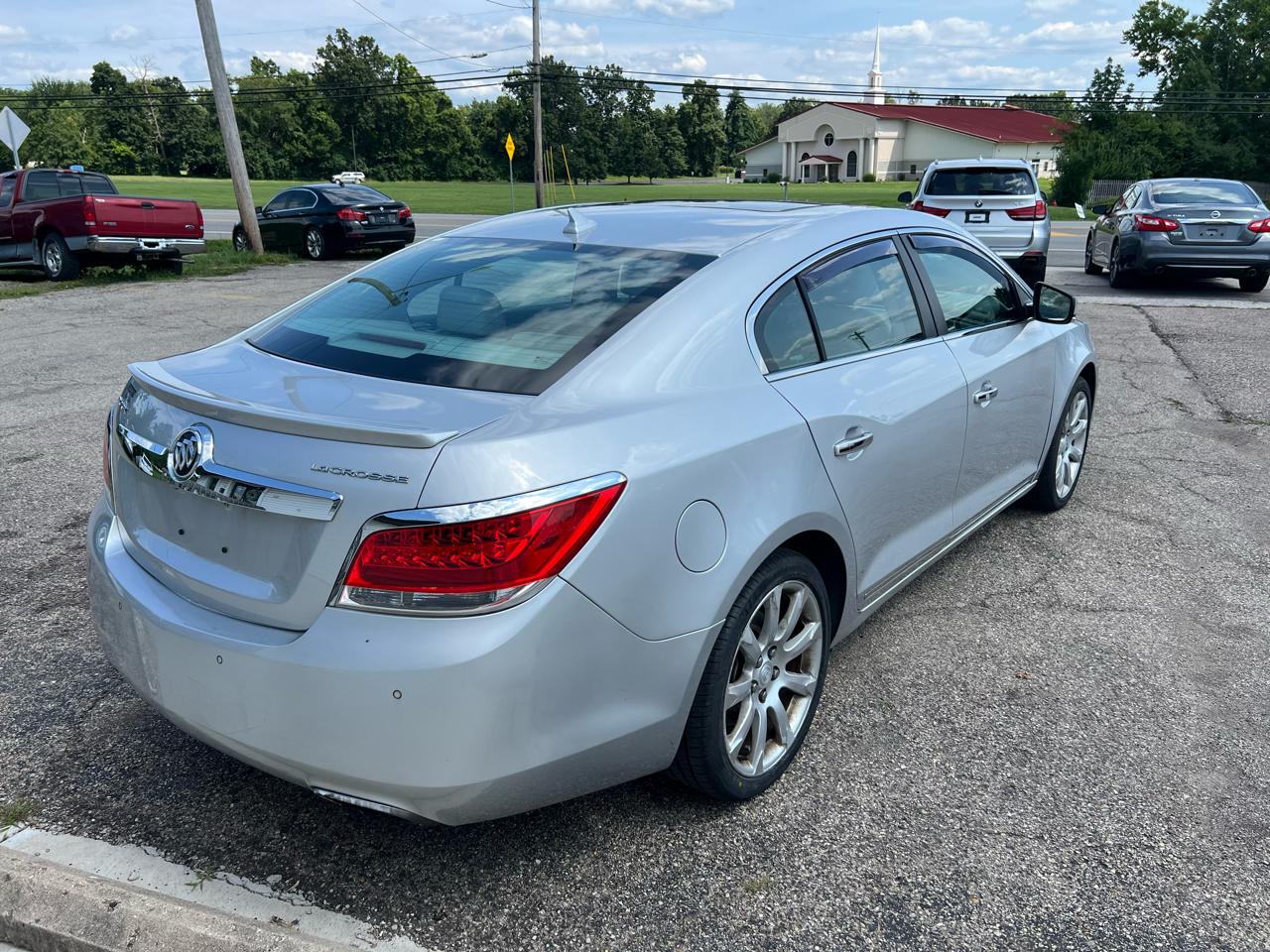 Buick LaCrosse Touring 2012