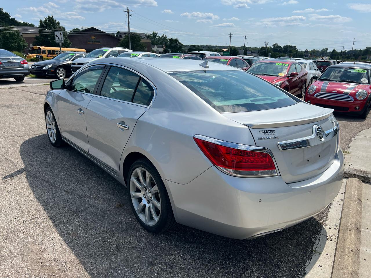 Buick LaCrosse Touring 2012