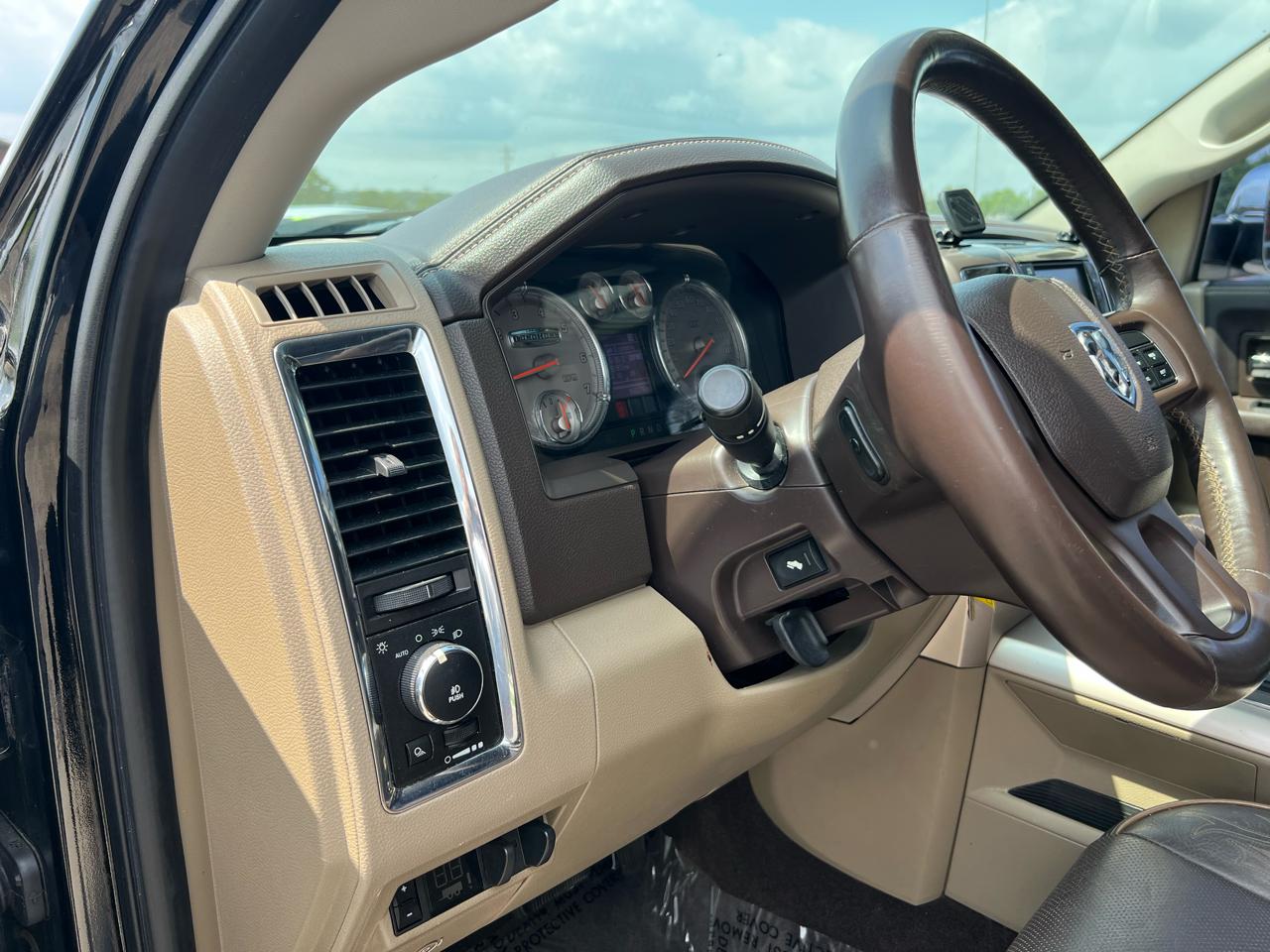 RAM 1500 Laramie Longhorn Edition Crew Cab 4WD 2012