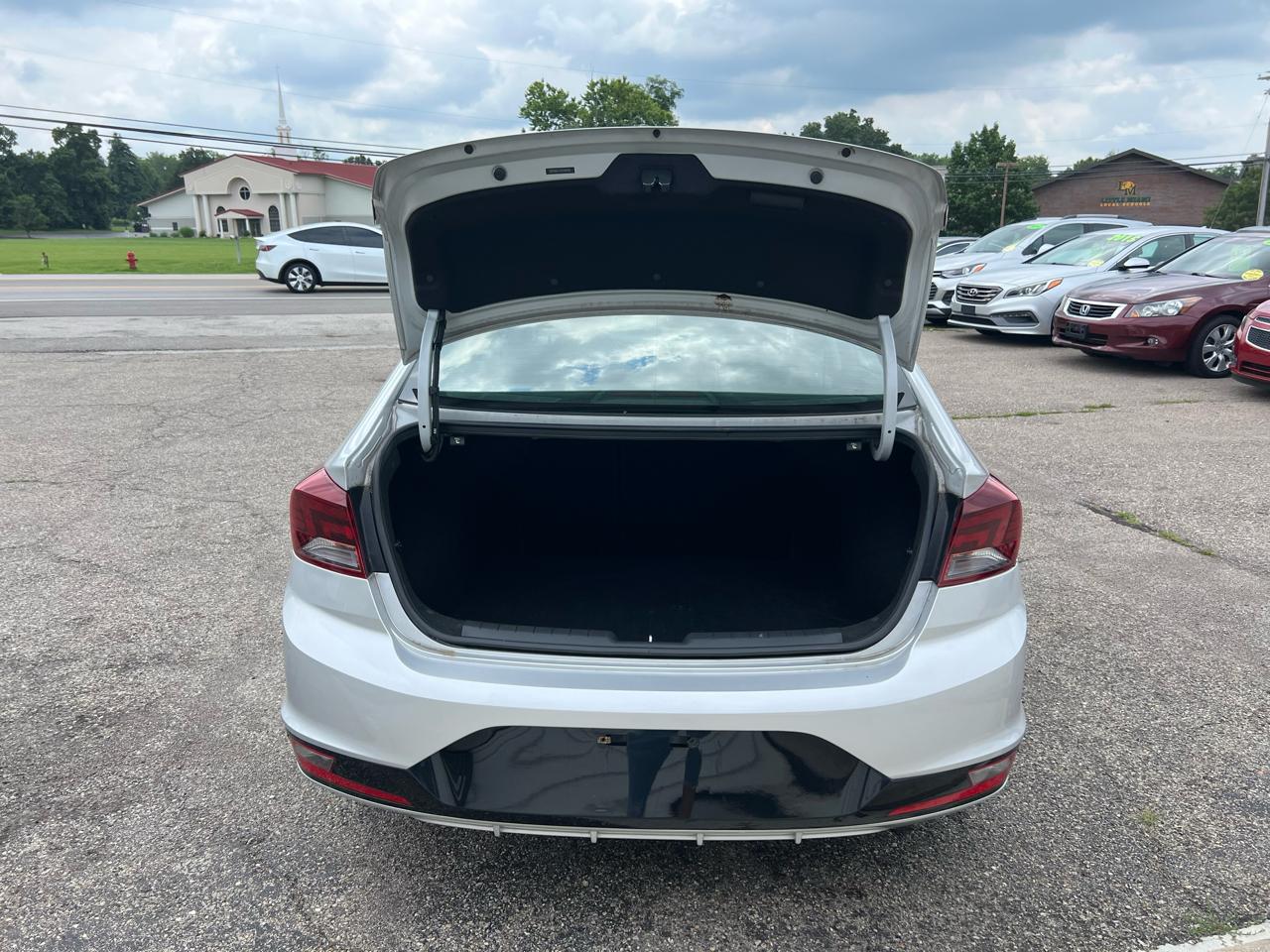 Hyundai Elantra Limited 2019