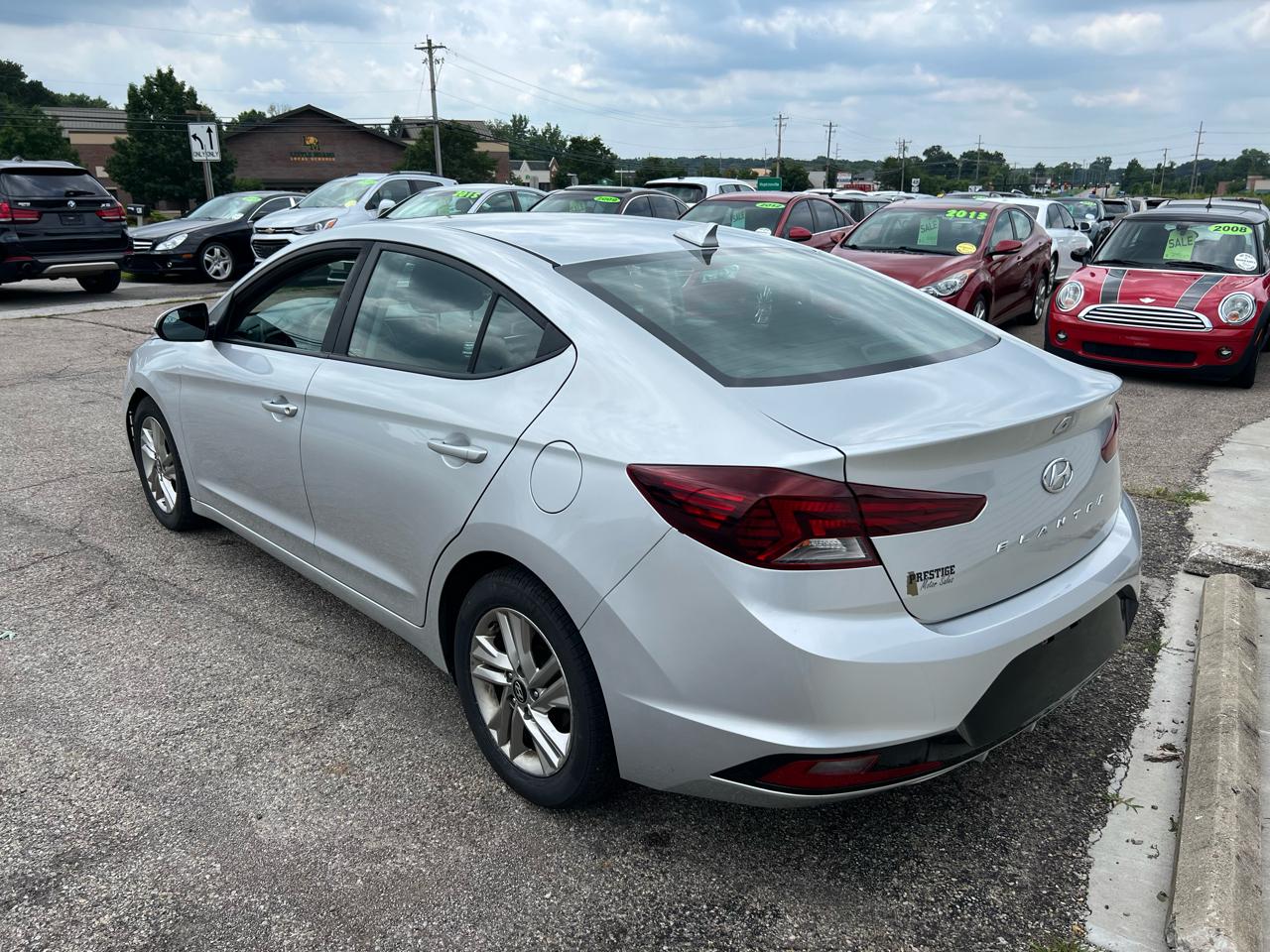 Hyundai Elantra Limited 2019