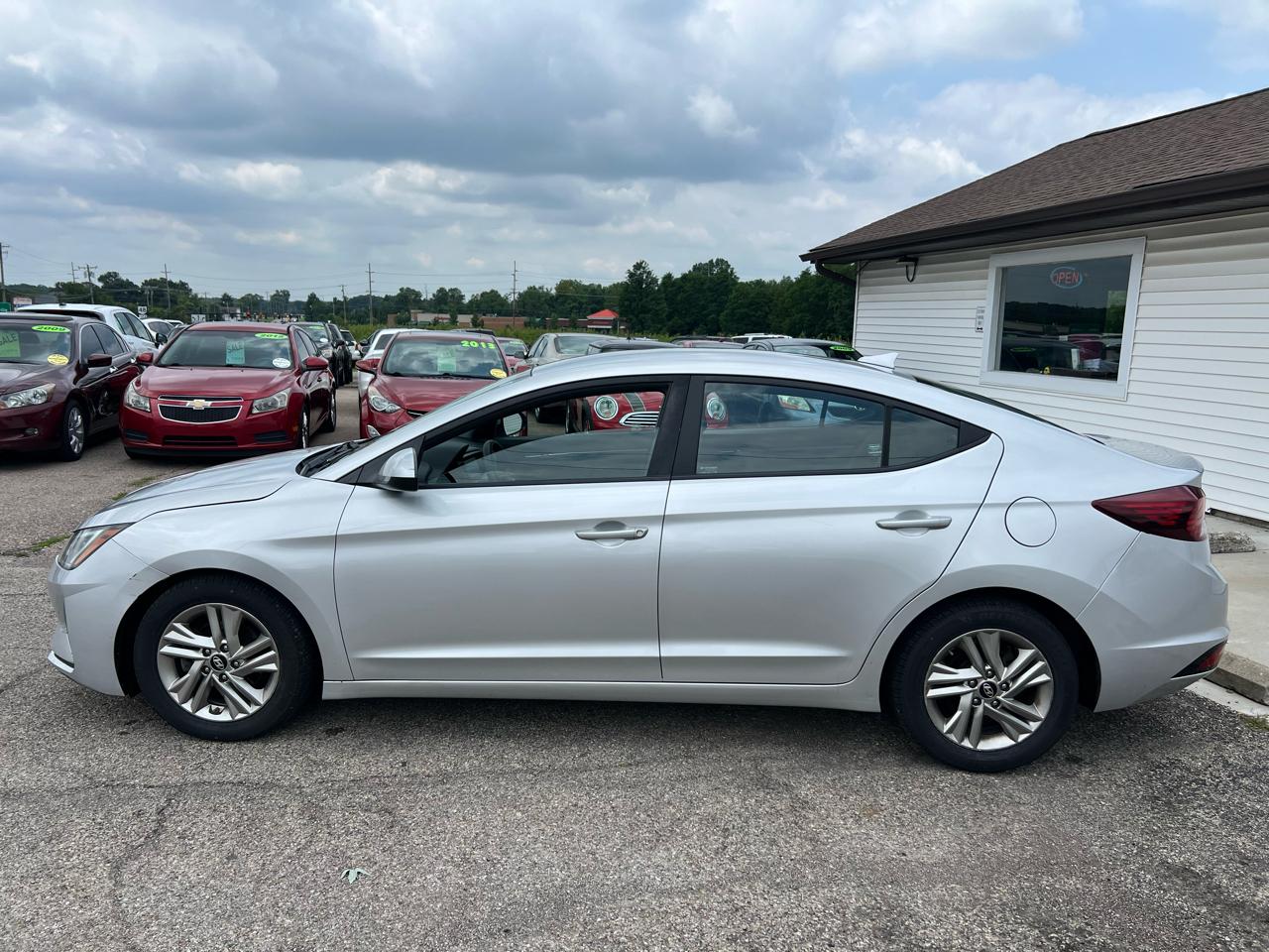Hyundai Elantra Limited 2019