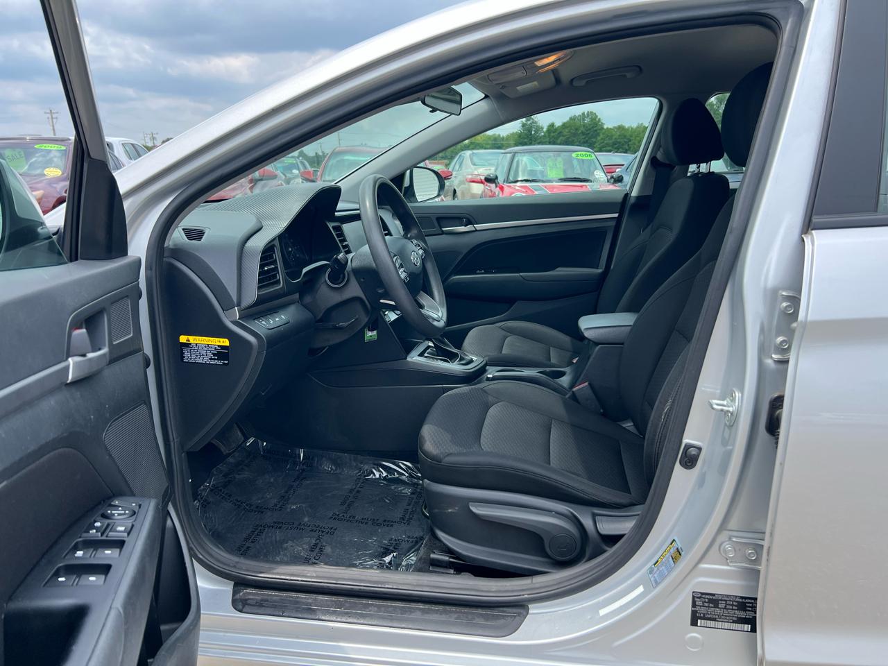 Hyundai Elantra Limited 2019