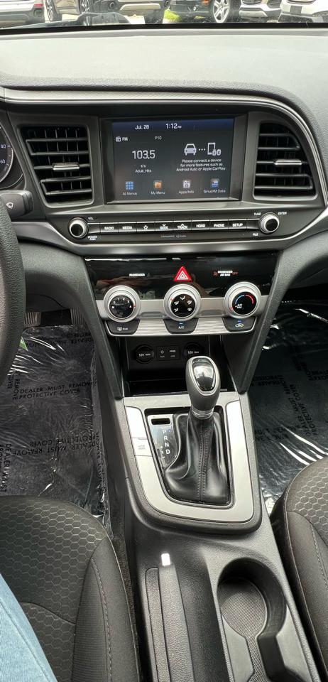 Hyundai Elantra Limited 2019
