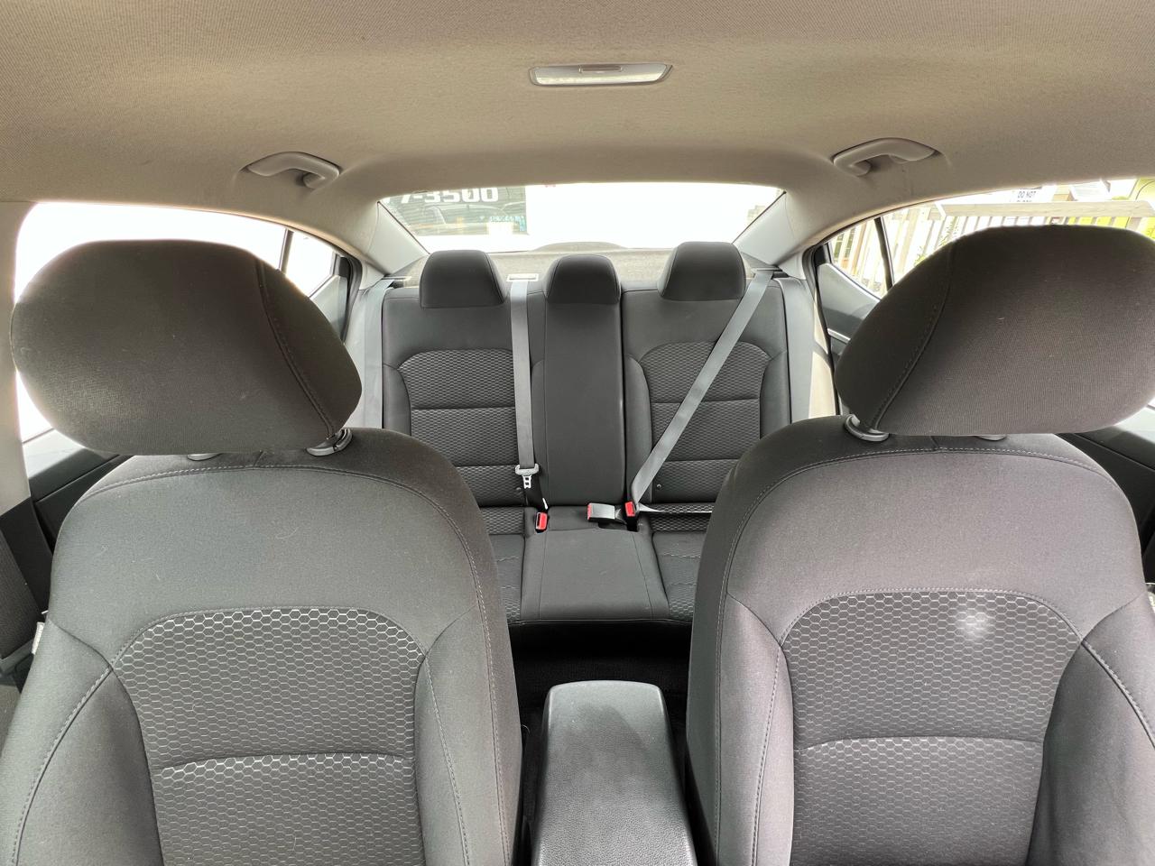 Hyundai Elantra Limited 2019