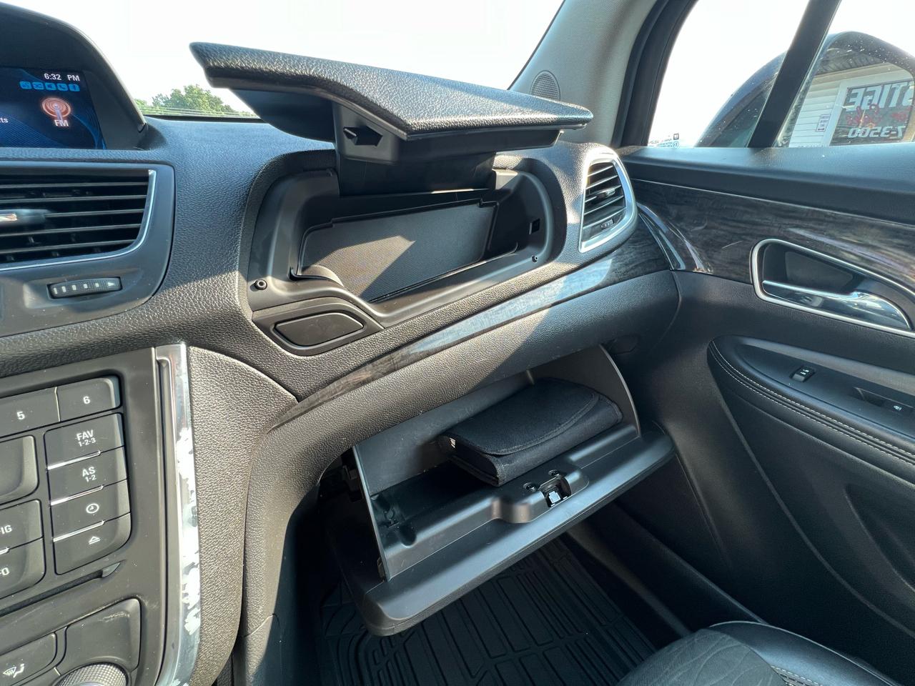 Buick Encore Convenience FWD 2016