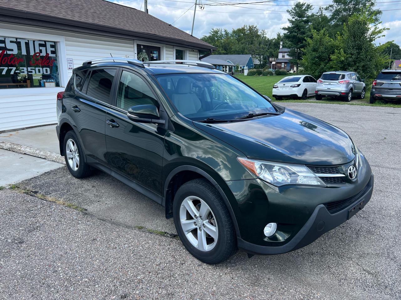 Toyota RAV4 XLE AWD 2013