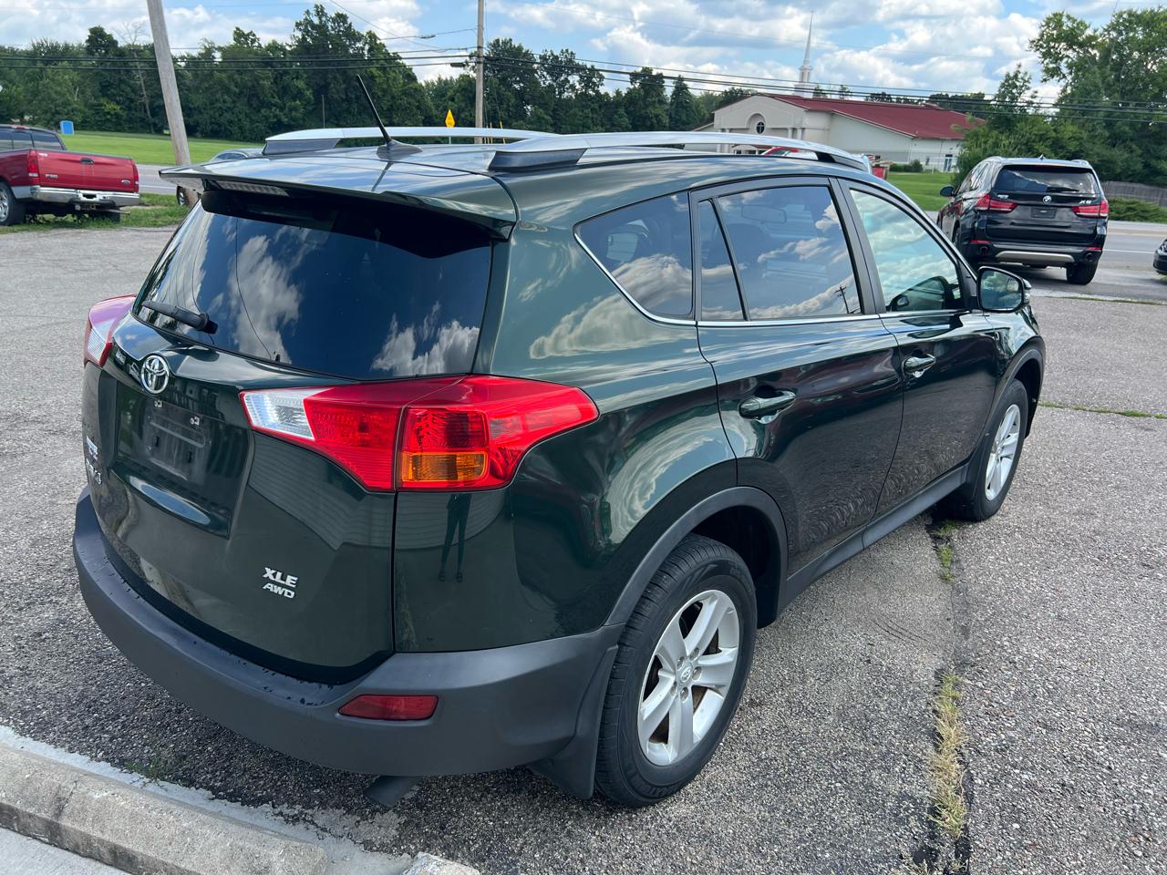 Toyota RAV4 XLE AWD 2013
