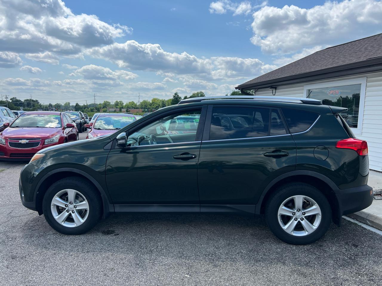 Toyota RAV4 XLE AWD 2013