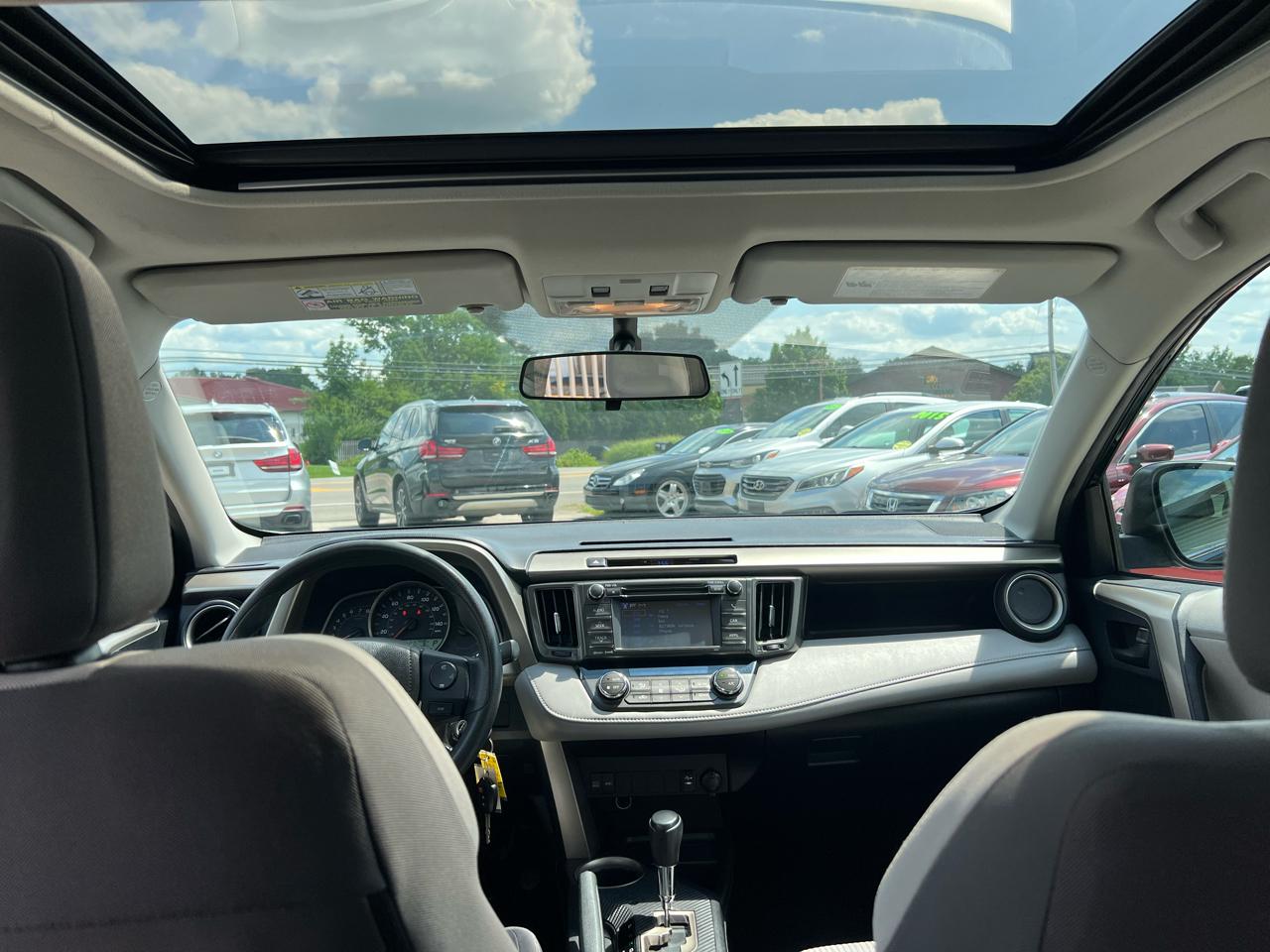Toyota RAV4 XLE AWD 2013