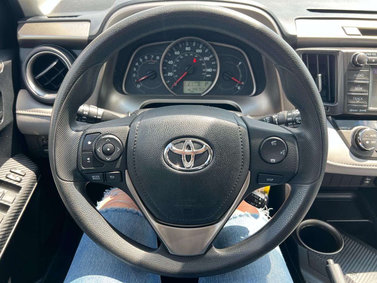 Toyota RAV4 XLE AWD 2013