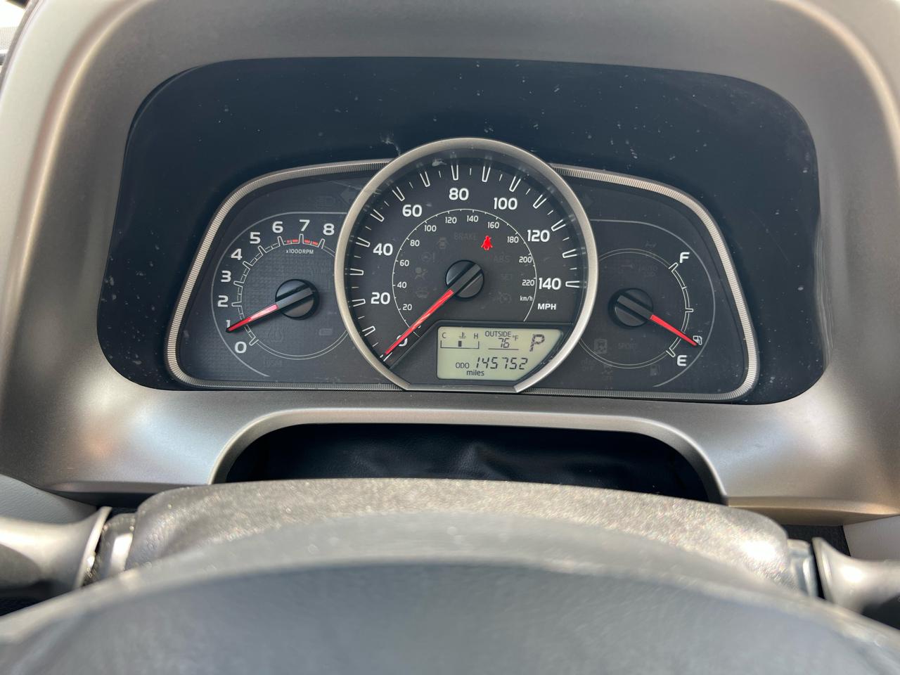 Toyota RAV4 XLE AWD 2013