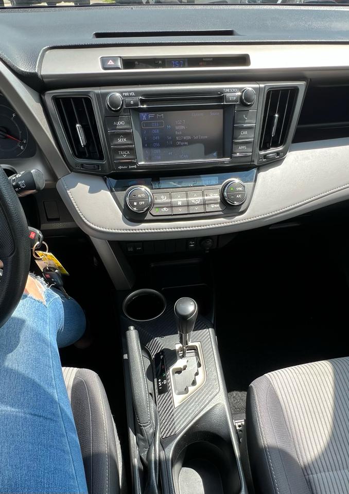 Toyota RAV4 XLE AWD 2013