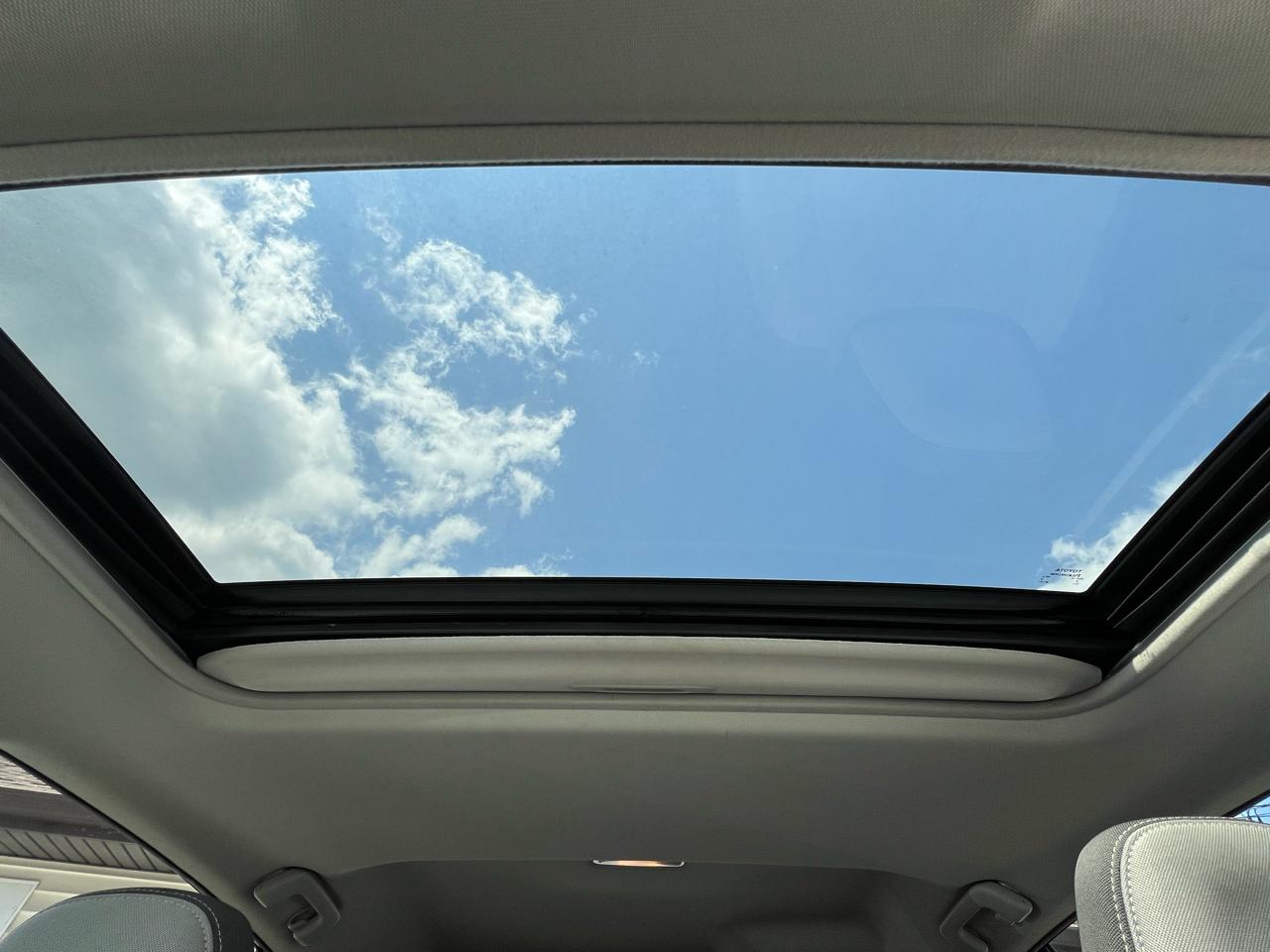 Toyota RAV4 XLE AWD 2013