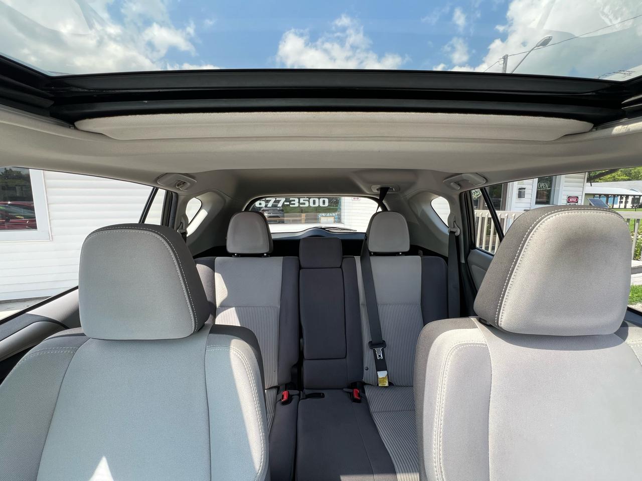 Toyota RAV4 XLE AWD 2013