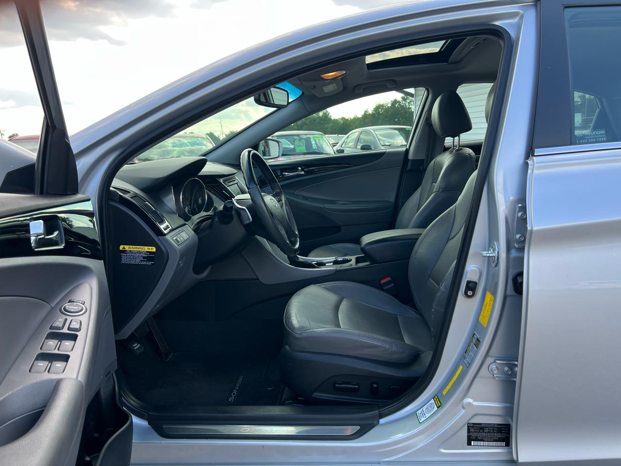 Hyundai Sonata Limited Auto 2011