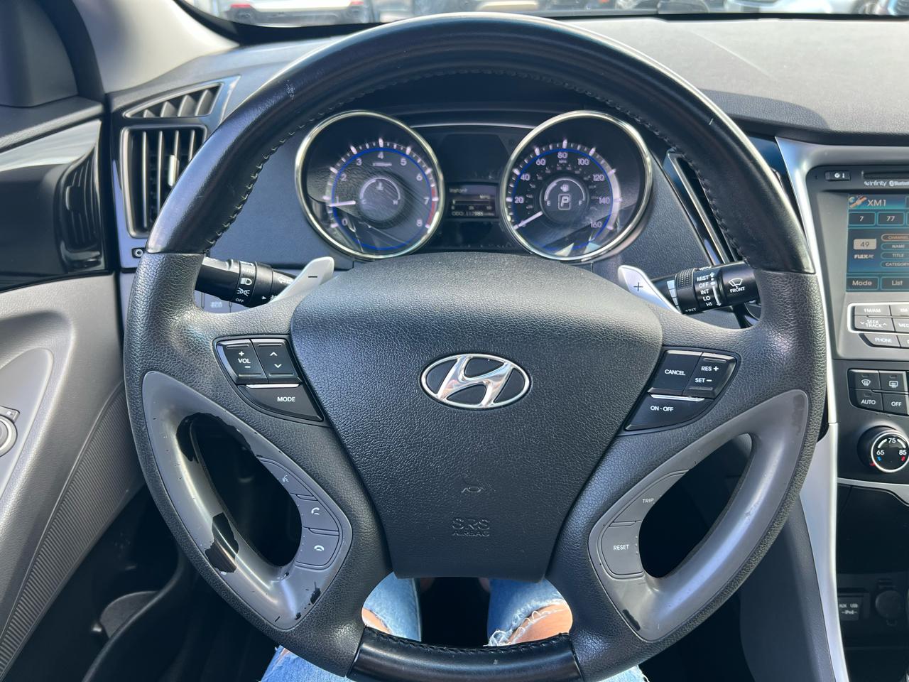 Hyundai Sonata Limited Auto 2011
