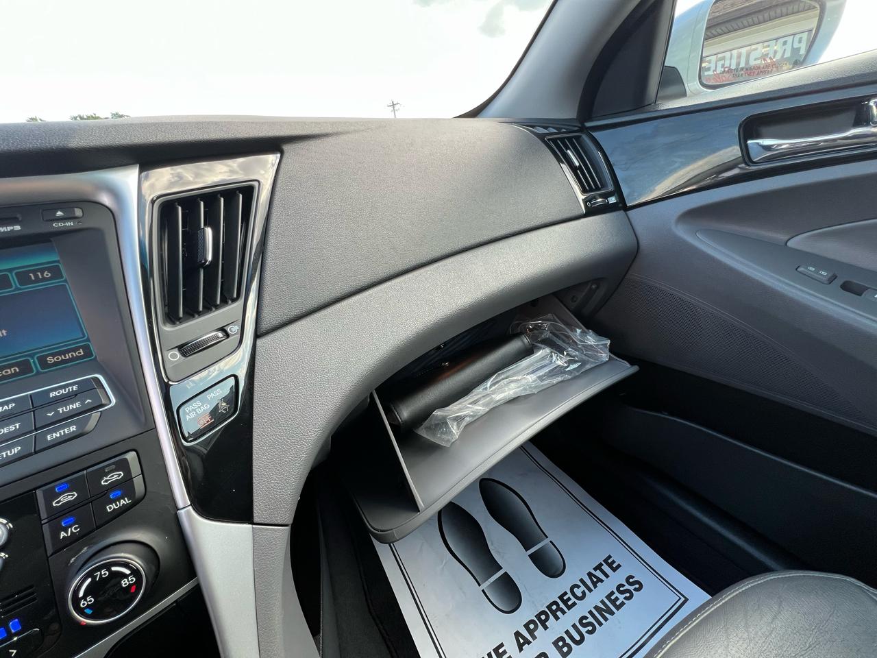 Hyundai Sonata Limited Auto 2011
