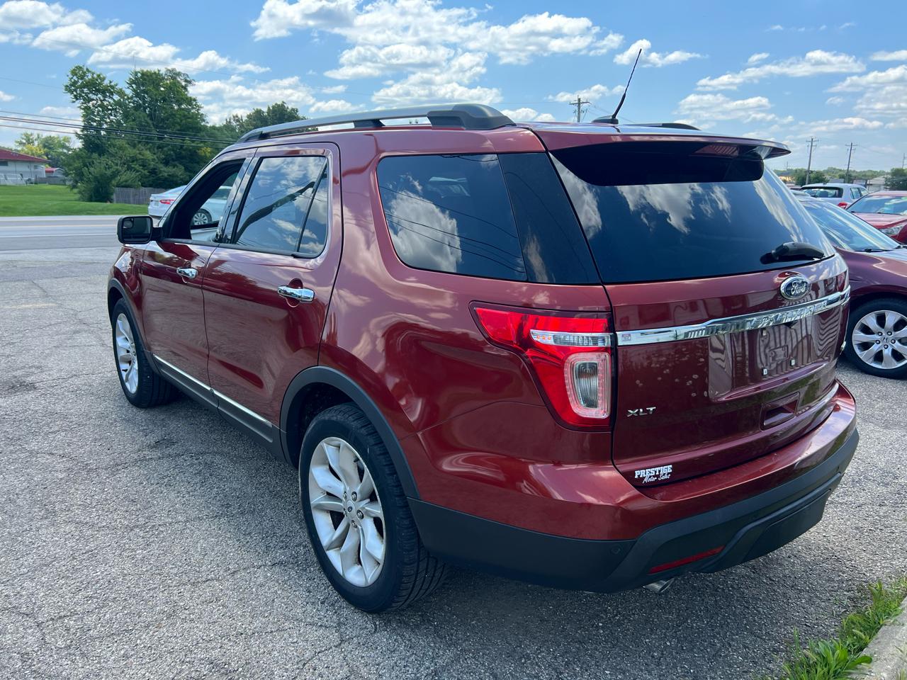 Ford Explorer XLT 4WD 2014