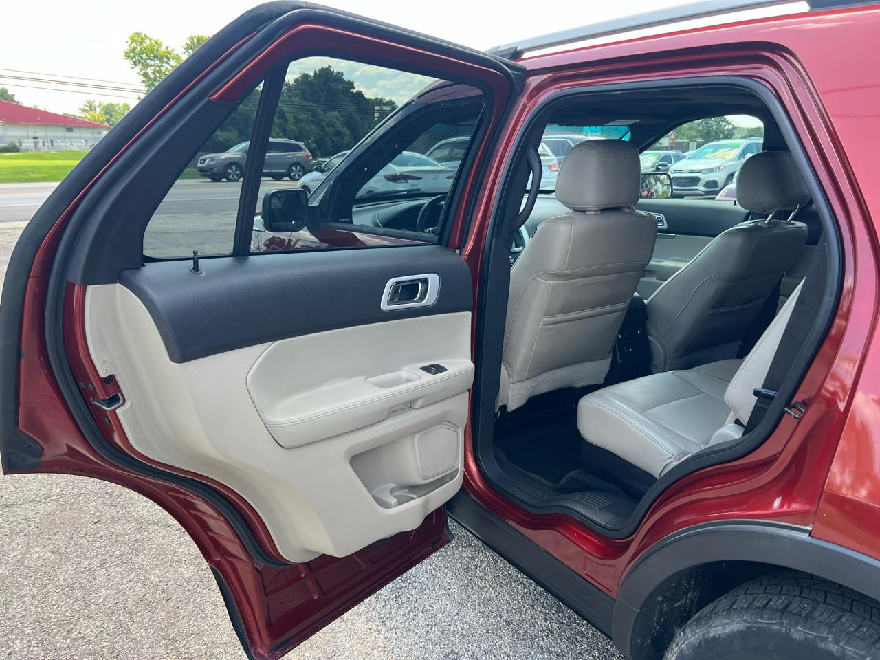 Ford Explorer XLT 4WD 2014