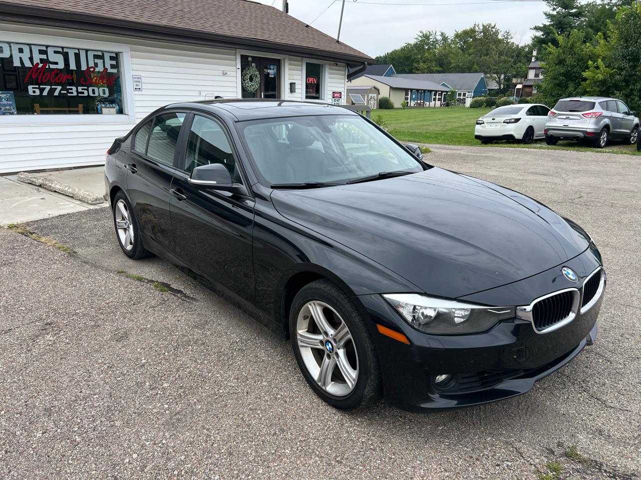 BMW 3-Series 328i xDrive Sedan 2013
