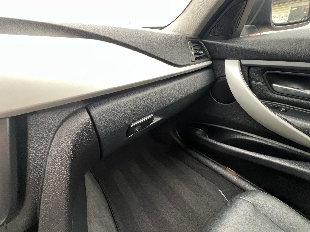 BMW 3-Series 328i xDrive Sedan 2013