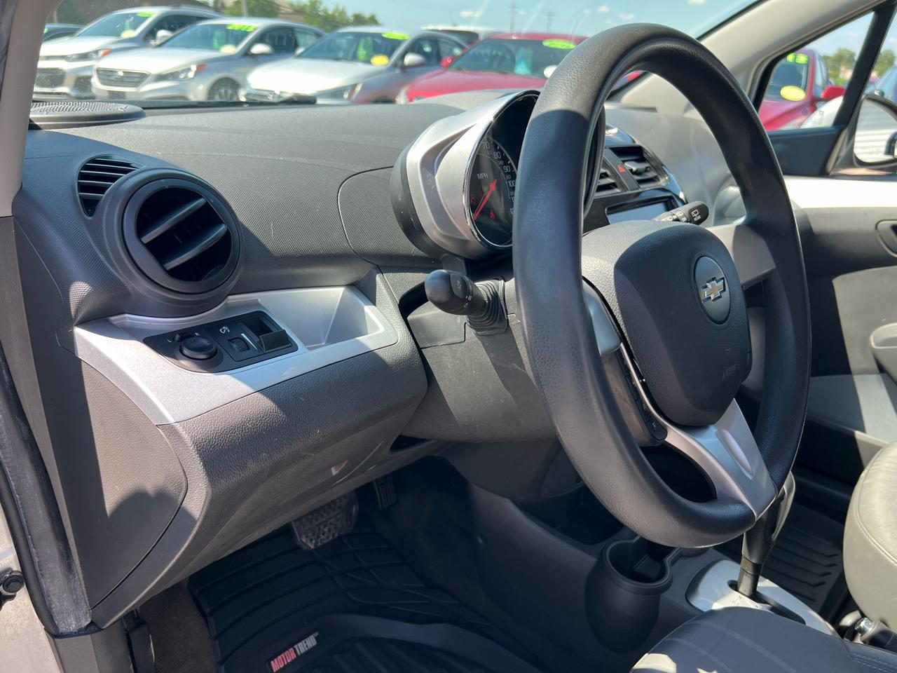 Chevrolet Spark 1LT Auto 2014