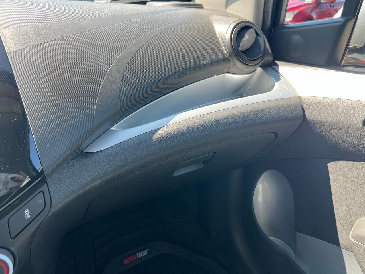 Chevrolet Spark 1LT Auto 2014