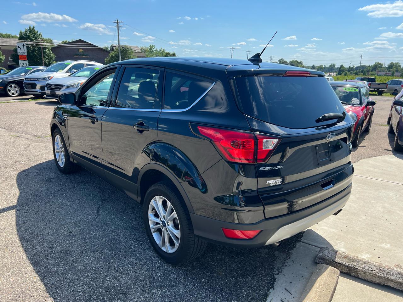 Ford Escape SE FWD 2019