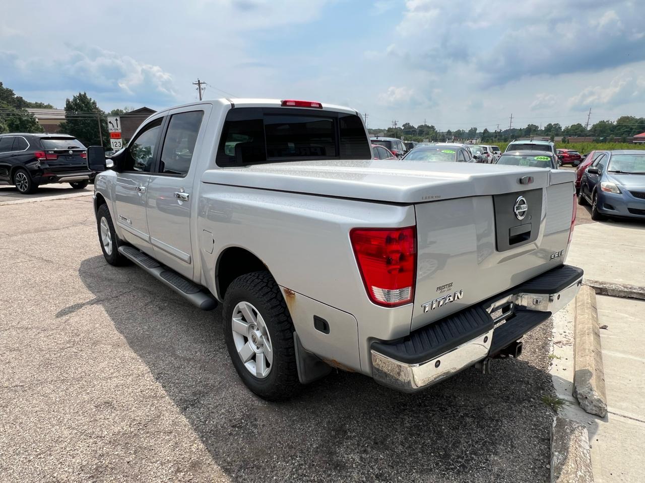 Nissan Titan LE Crew Cab 4WD 2006