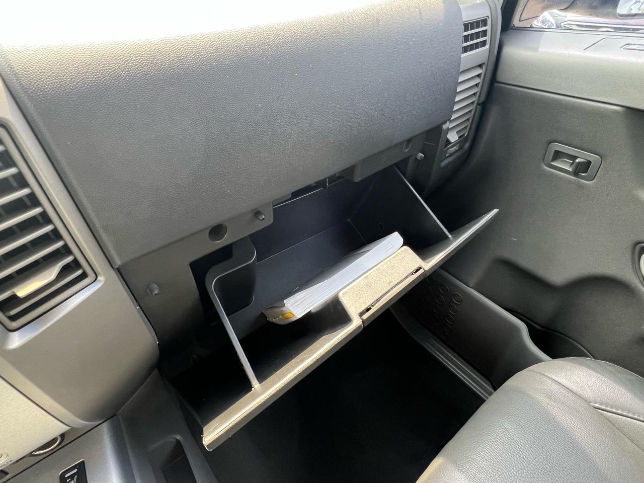Nissan Titan LE Crew Cab 4WD 2006